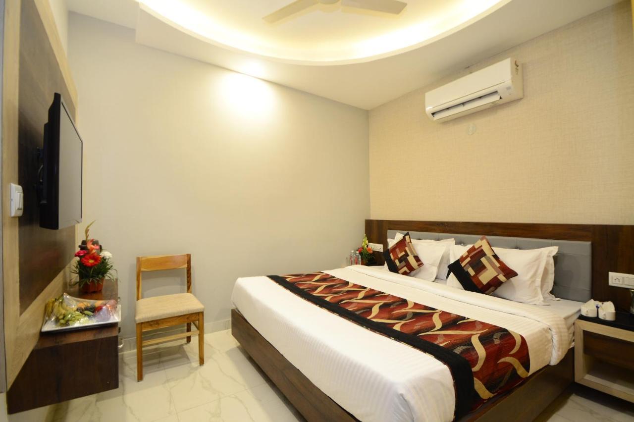 Hopp Inn Udaipur Exterior foto
